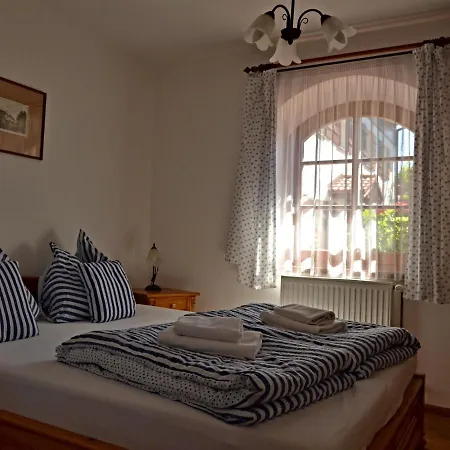 Monte Rosa Penzion 3*