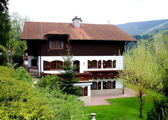 Monte Rosa بيت ضيافة